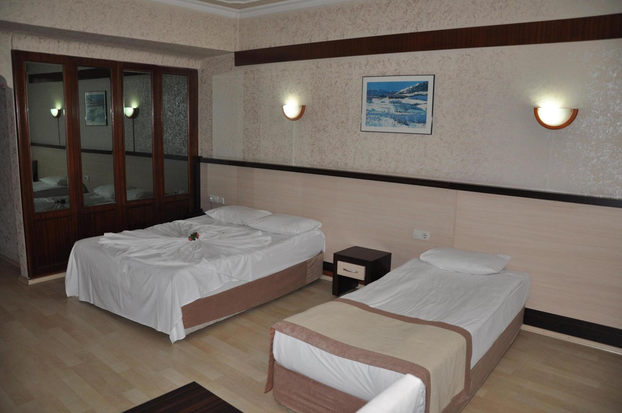 Start Hotel Antalya Exterior foto